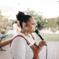 NA SALA DO TRONO — Carolina Beatriz