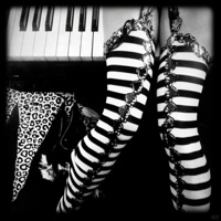 dying to know (feat. z3n721) - Single - vasthearts