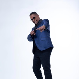 MOLIENDO CAFE Koqui Acosta