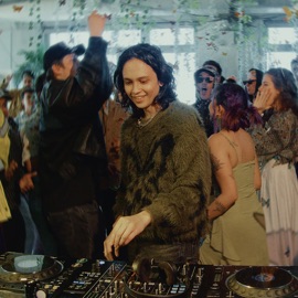 Simple (Mixed) Fernanda Arrau