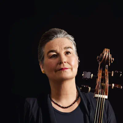 Listen to Lucia Swarts, watch music videos, read bio, see tour dates & more!
