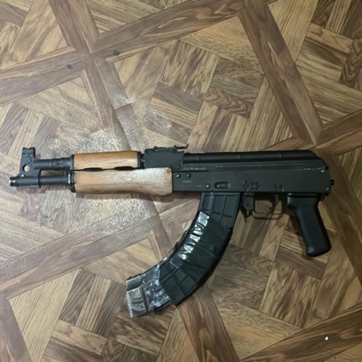 No pretending - Single