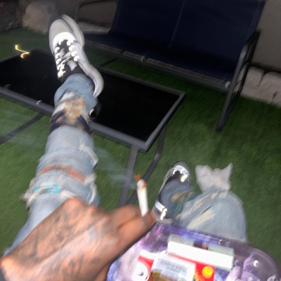 Pints (feat. Verifiedjitt) - Single