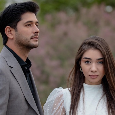 Ýüregimde bar ýüregiň (feat. Göwher Hajymyradowa) - Single