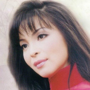 Tình Yêu Gõ Cửa - Single