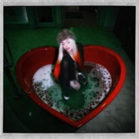 heart bathtub (feat. T3L3PH0N3) - Single - ChillOutPaul