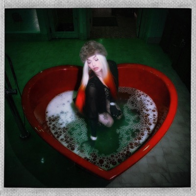 heart bathtub (feat. T3L3PH0N3) - Single