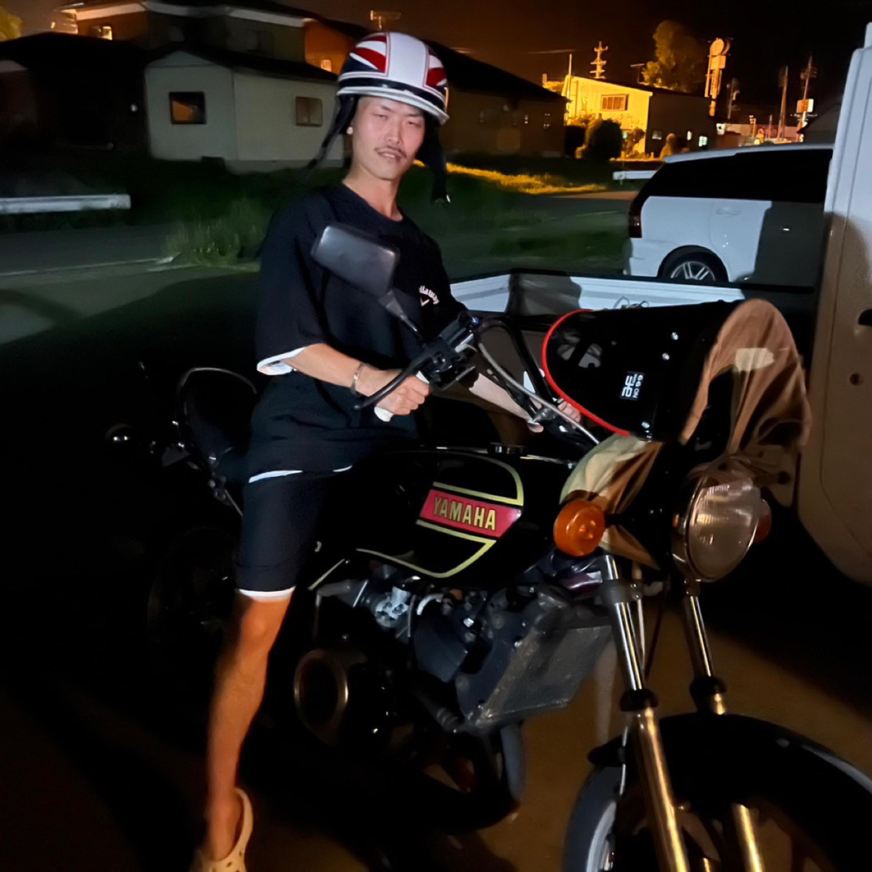 たこ焼きで殴んで!! - YAHMAN木村: Song Lyrics, Music Videos & Concerts