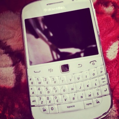 Blackberry V2 (feat. Damaki) - Single