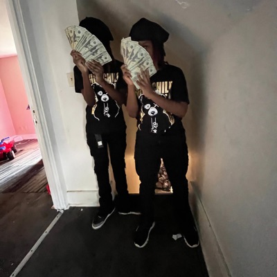 Me or bro (feat. 4200khazi) - Single