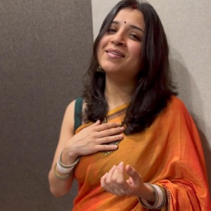 Bharat Humko Jaan Se Pyara Hai