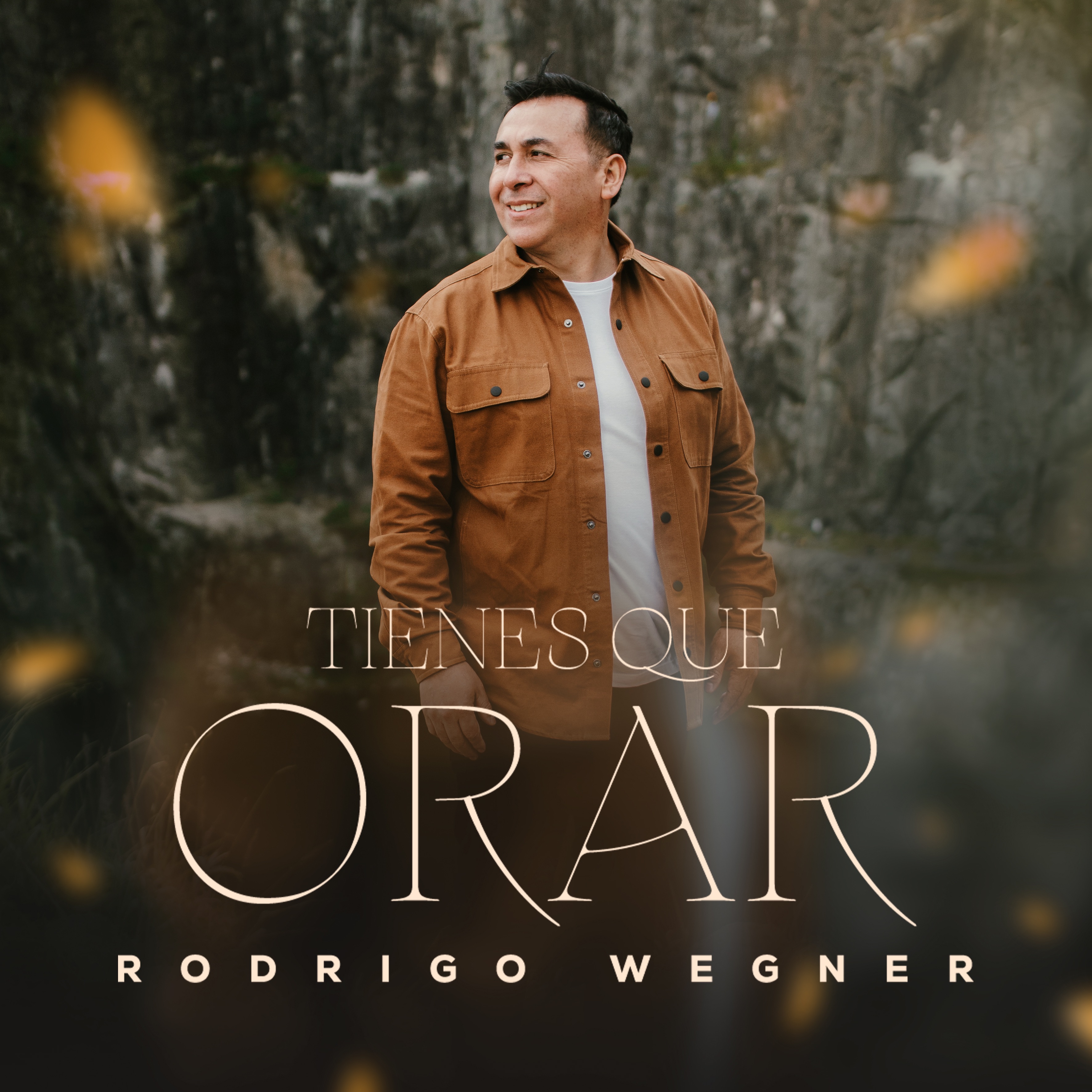 Tienes Que Orar - Single