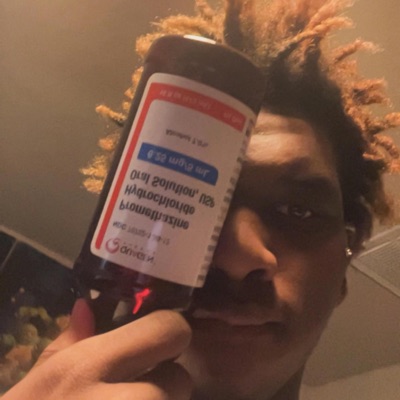 my girlfriend think's im an addict