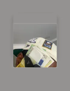 Hör dir Milo Rockin an, schau dir Musikvideos an, lies die Biografie, finde Tourdaten und mehr!