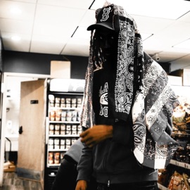 Pile (feat. LuhhT1m) TeeHxncho