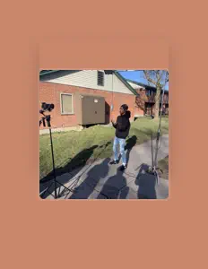 Dengarkan Lil Deeskii, tonton video musik, baca bio, lihat tanggal tur & lainnya!