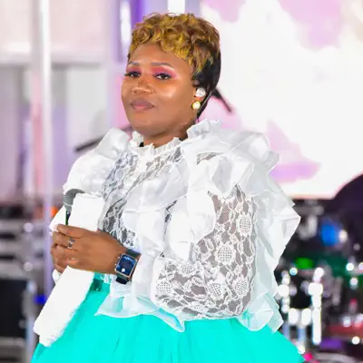 Listen to INEMINYALO TIMONA by Grace Abby