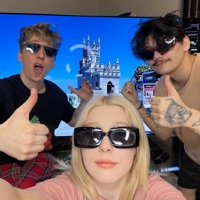 В РОССИИ ЖИТЬ ПИЗДАТО - Single - НАВЕРНОЕ ПОЭТ, ЯКОРЪ & EVEN CUTE