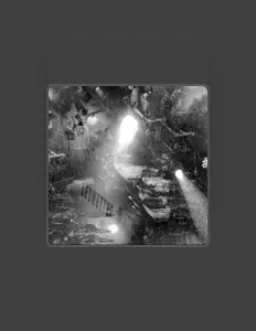 Hör dir Makeshift Art Bar an, schau dir Musikvideos an, lies die Biografie, finde Tourdaten und mehr!
