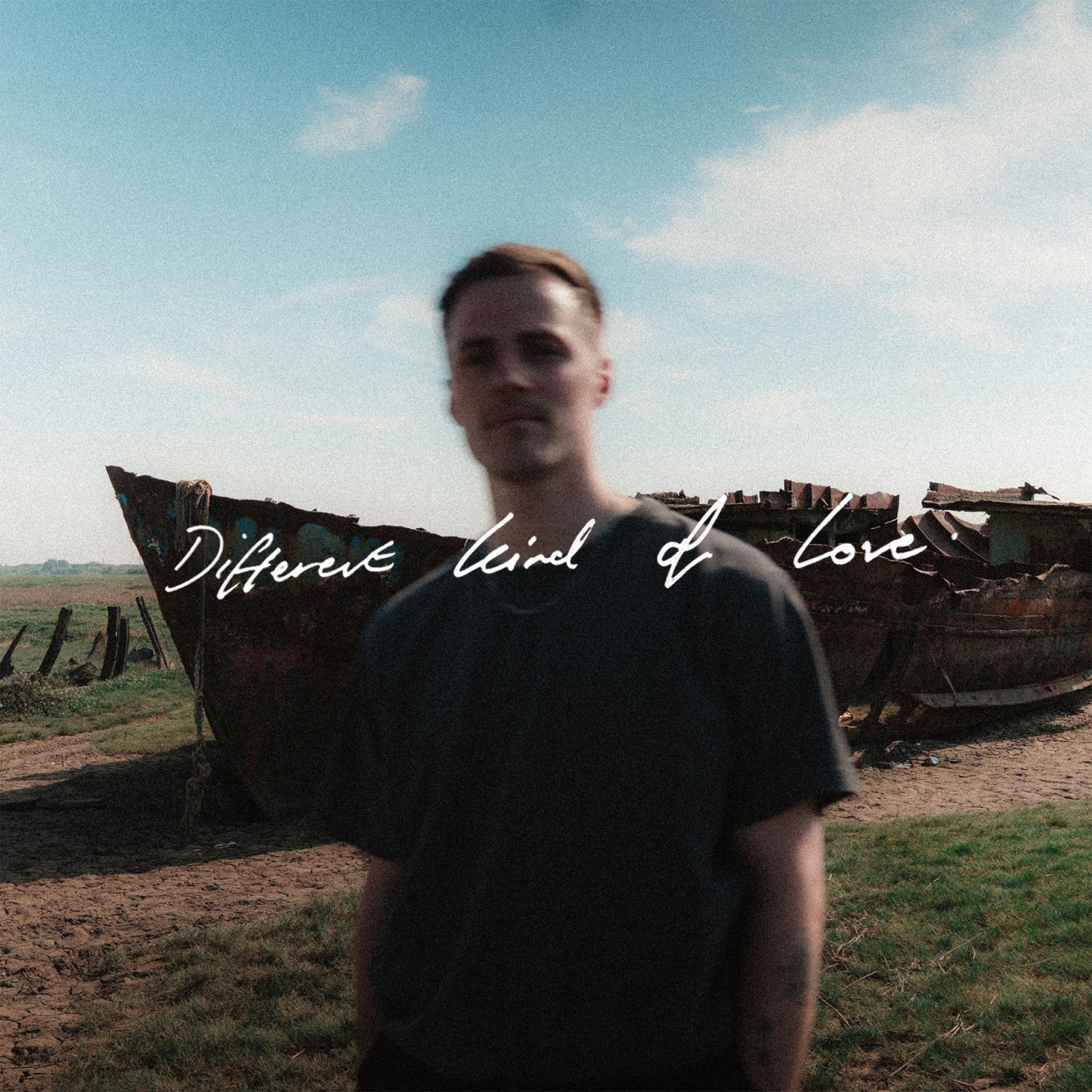 Tom Gregory – Different Kind Of Love – Single (2025) [iTunes Match M4A]