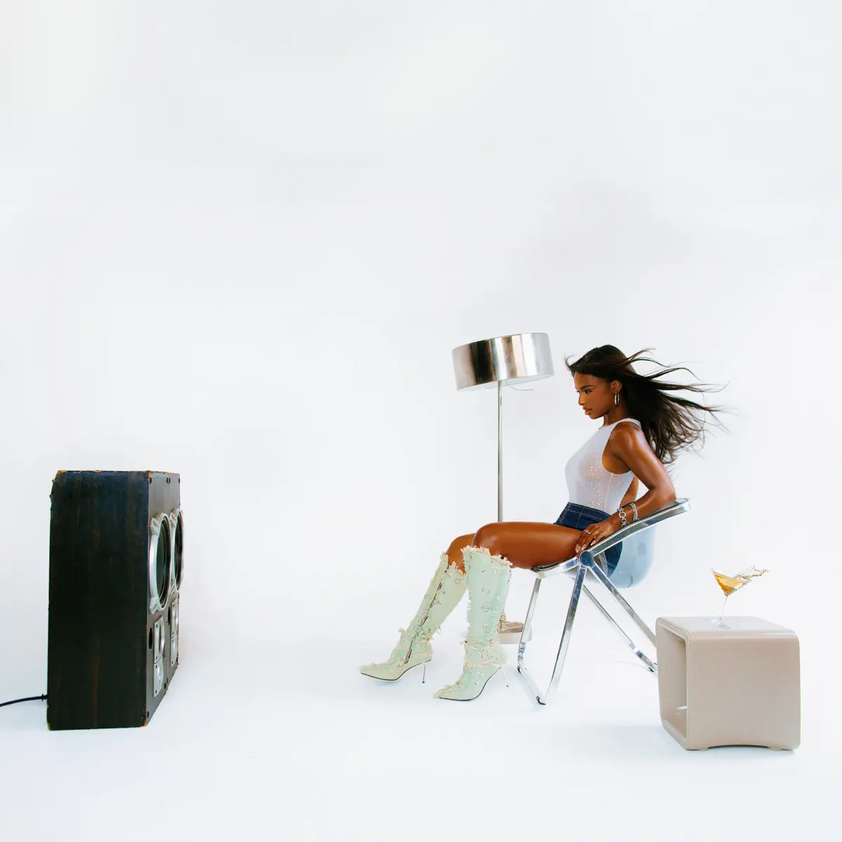 Jae Stephens - SELLOUT - EP (2024) [iTunes Plus AAC M4A]-新房子