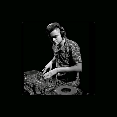 DJ Leveel