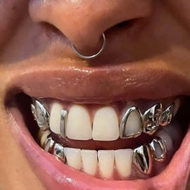 Tell me you love me (feat. Suicidalsins) Lov3rBoii