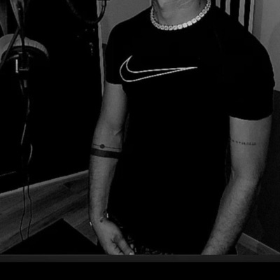 La independiente (feat. Stiven.Jr) - Single