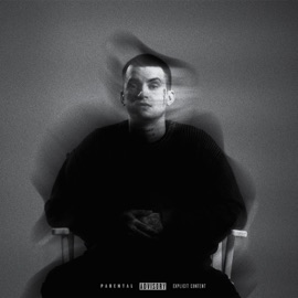 Она знает меньшеодного