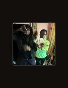 GLD NGK dinle, müzik videolarını izle, biyografisini oku, tur tarihlerini ve daha fazlasını gör!