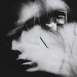 Cocky Mirror Maze & Niles