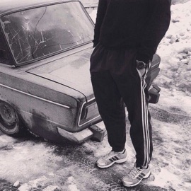 Убитый по дворам Дамик!