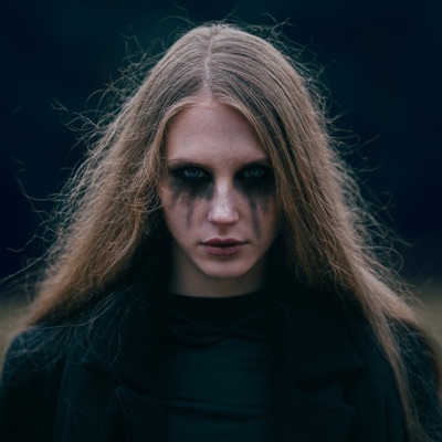 ZNIKNĘ - Single