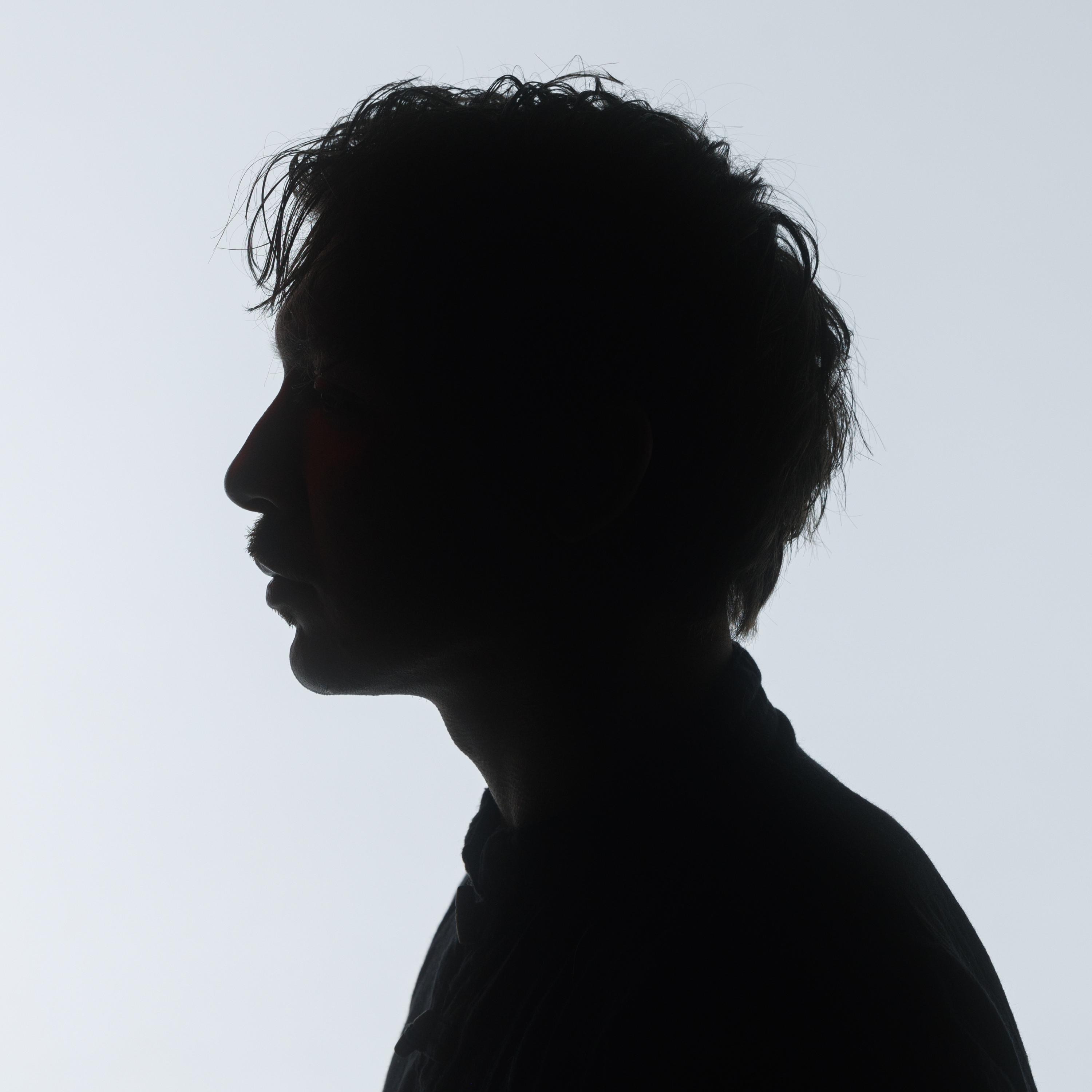 Ieși din casă - Single