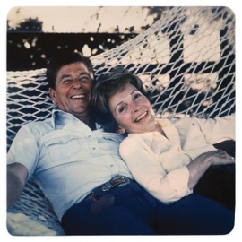 The Great Flood (feat. Suave-Ski & Little Vic) Apathy