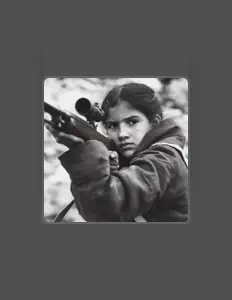 Las Trece सुनें, म्यूज़िक वीडियो देखें, बायो पढ़ें, दौरे की तारीखें और बहुत कुछ देखें!