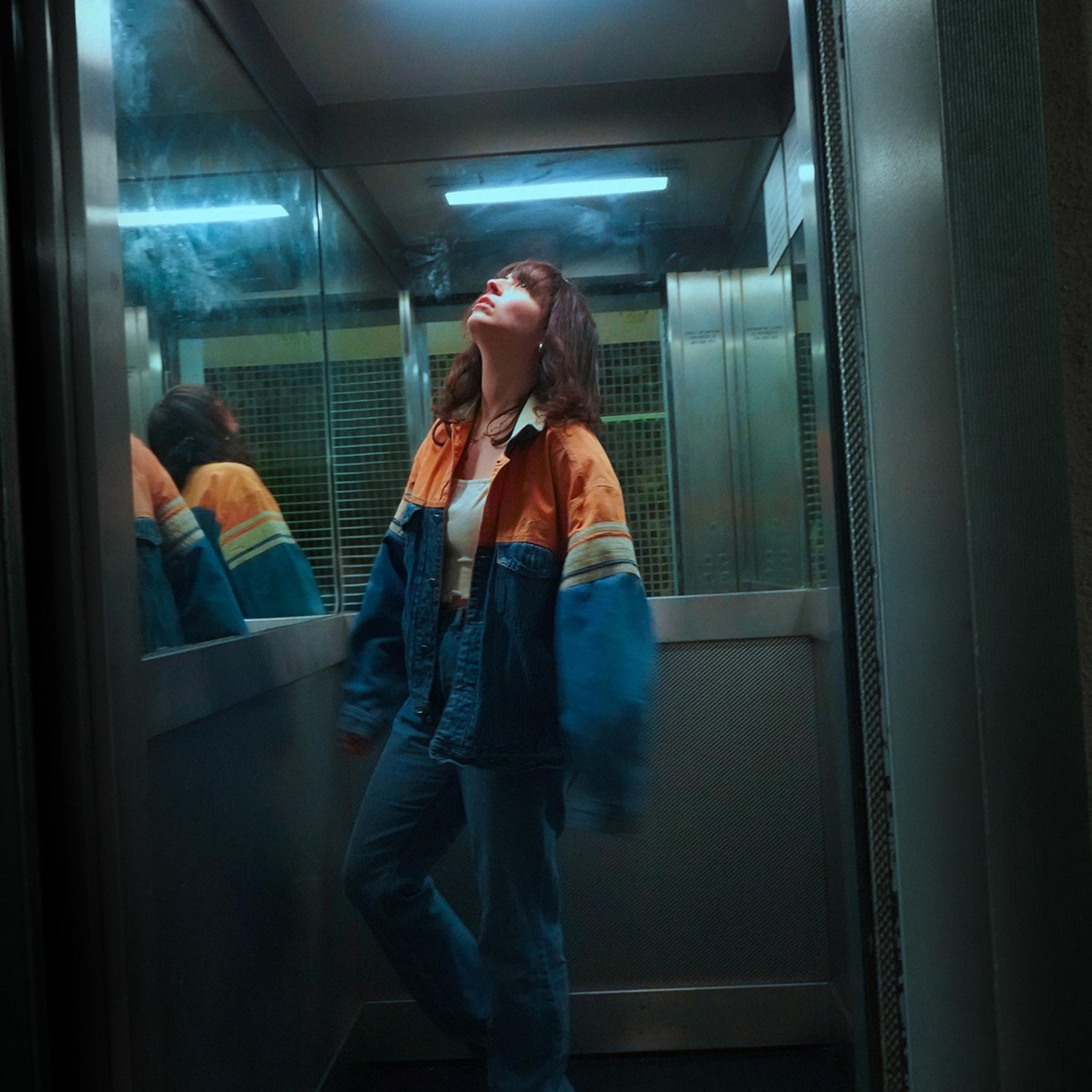 bedroom floor - Single