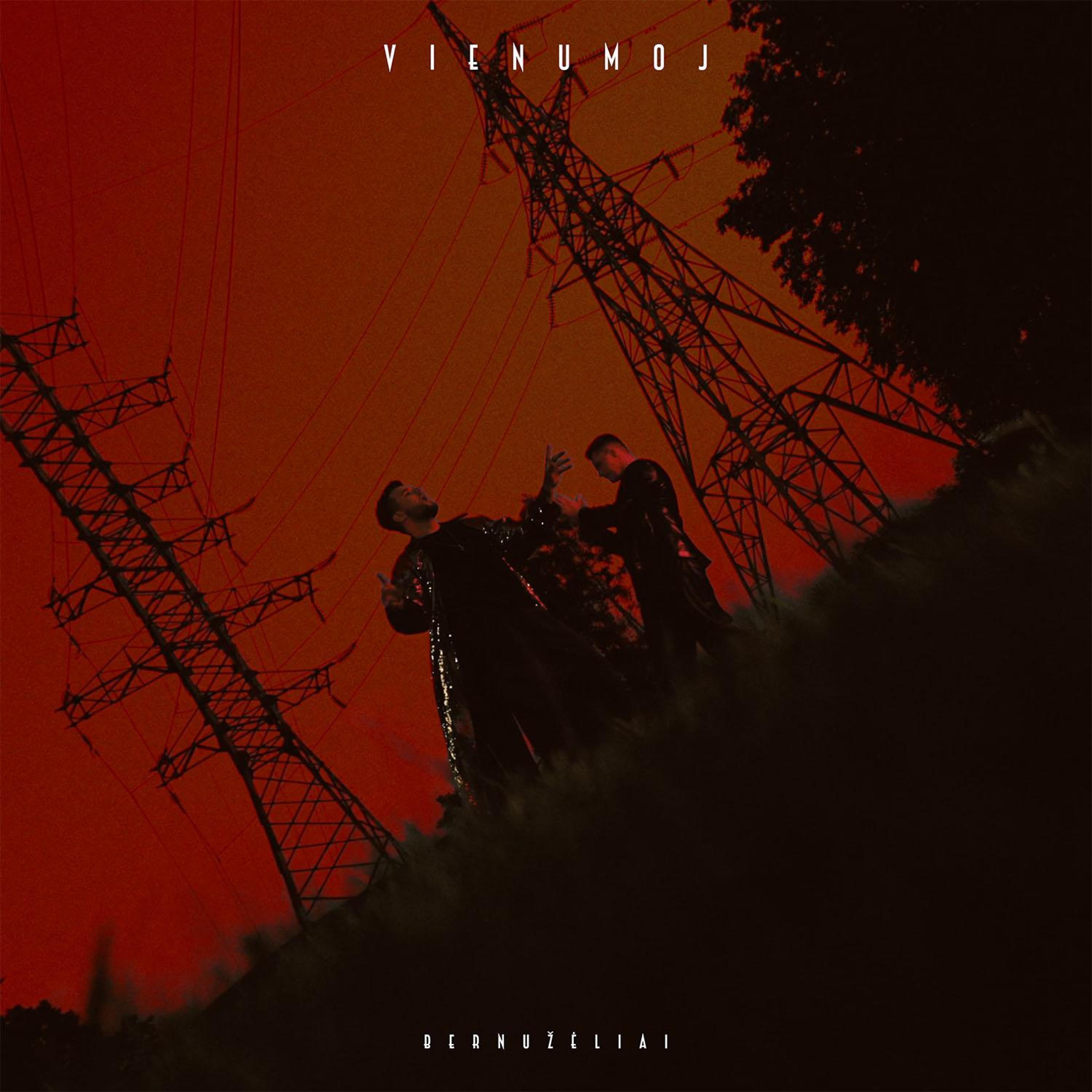 BERNUZELIAI - Vienumoj Radijo stotis XXL FM