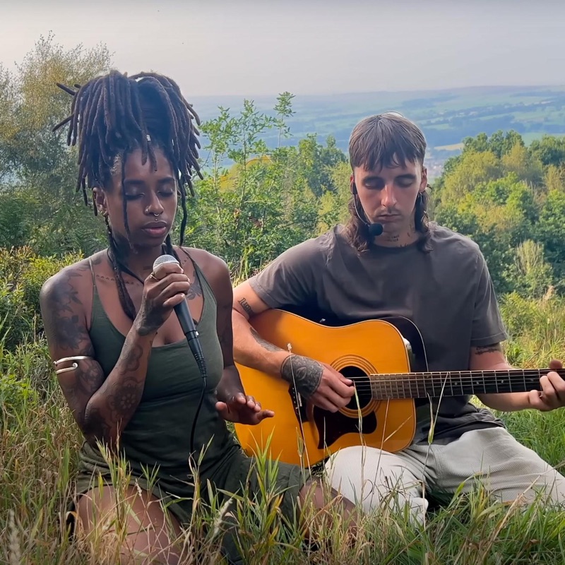 Om Shanti - Chantress Seba: Song Lyrics, Music Videos & Concerts