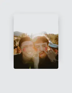 Écoutez Rougir, regardez des vidéoclips, lisez la biographie, consultez les dates de tournée et plus encore !