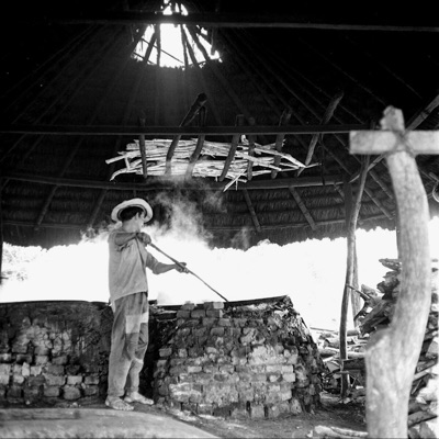 Trapiche (feat. Emilio Mustafa) - Single