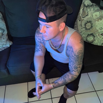 LET ME GO (feat. NandoBandz) - Single