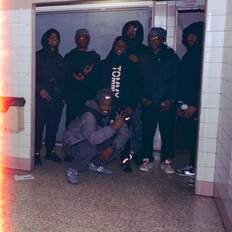 RACKS (feat. WARIO)