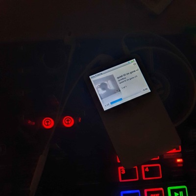 noras necklace - Single