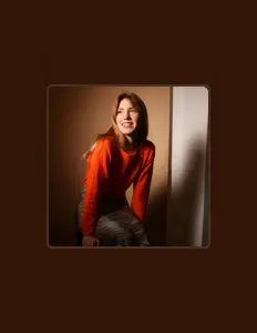 收听 D'boraa、观看音乐视频、阅读小传、查看巡演日期等 ！