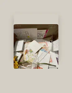 Escucha a Ana Buendía, mira videos musicales, lee su biografía, consulta las fechas de las gira y más.