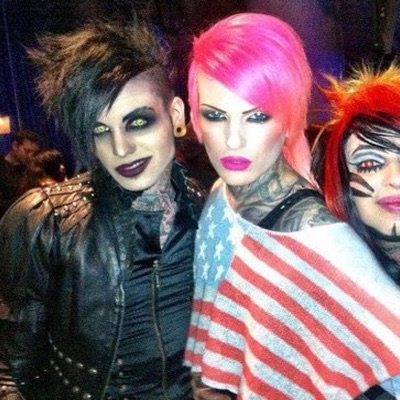 its soo hard to be a diamond in a rhinestone world (feat. botdf) - Single