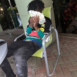 TAKE A RISK (feat. 100BabyRu) 86mill