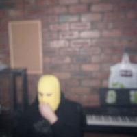 Yellow King (feat. Keighley Sutherland) - Single - Chills Myth