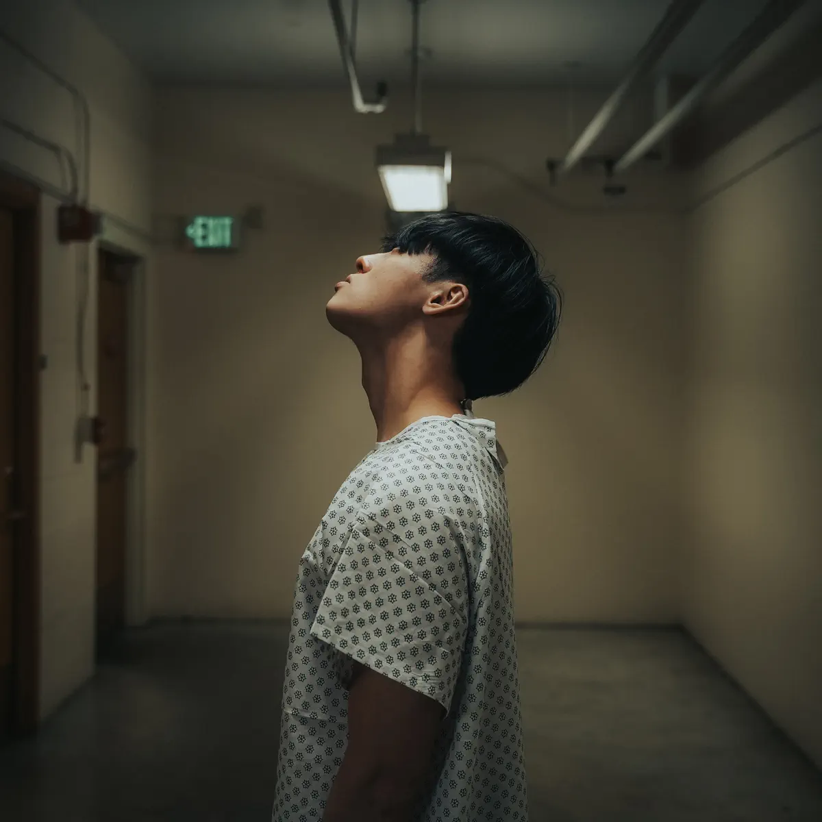 Johnny Huynh - HELL ON ME - Single (2025) [iTunes Plus AAC M4A]-新房子
